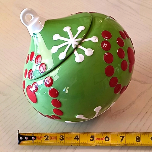 Real Home M&M's Christmas Green Ball Tree Ornament Cookie/Candy Jar. Like New! - Picture 13 of 15